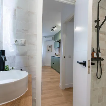Diseno Y Comodidad En Bami 아파트 세비야